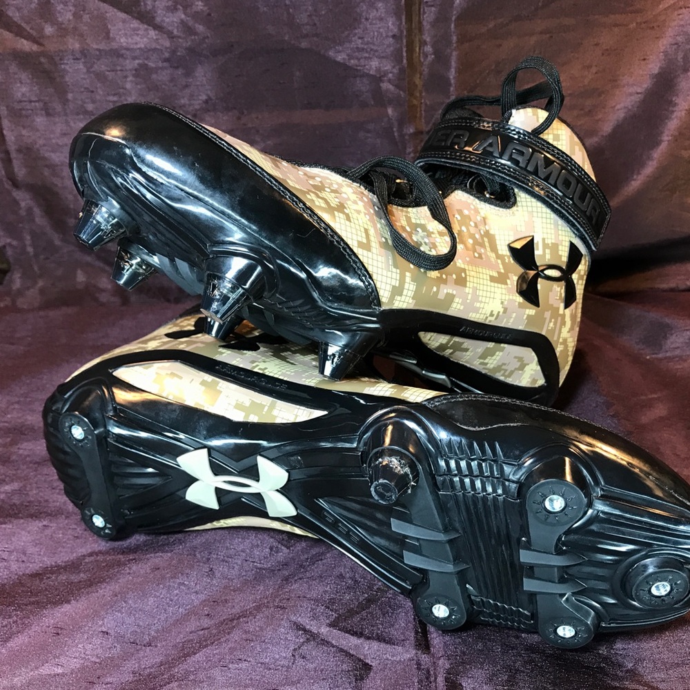 Under amour camo football cleats